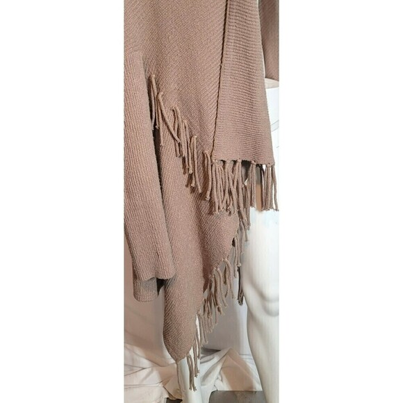 Umgee Oversized Fringe Sweater - Size S - Picture 6 of 9